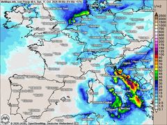 Herbststurm und Unwetter am Mittelmeer